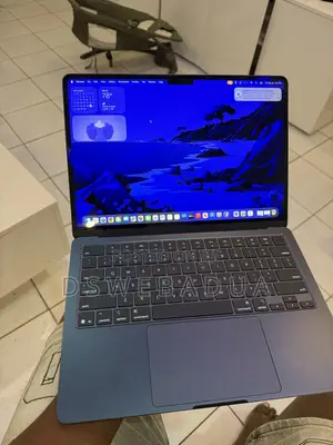 Laptop Apple MacBook Air 2025 M4 16GB Apple M4 SSD 256GB
