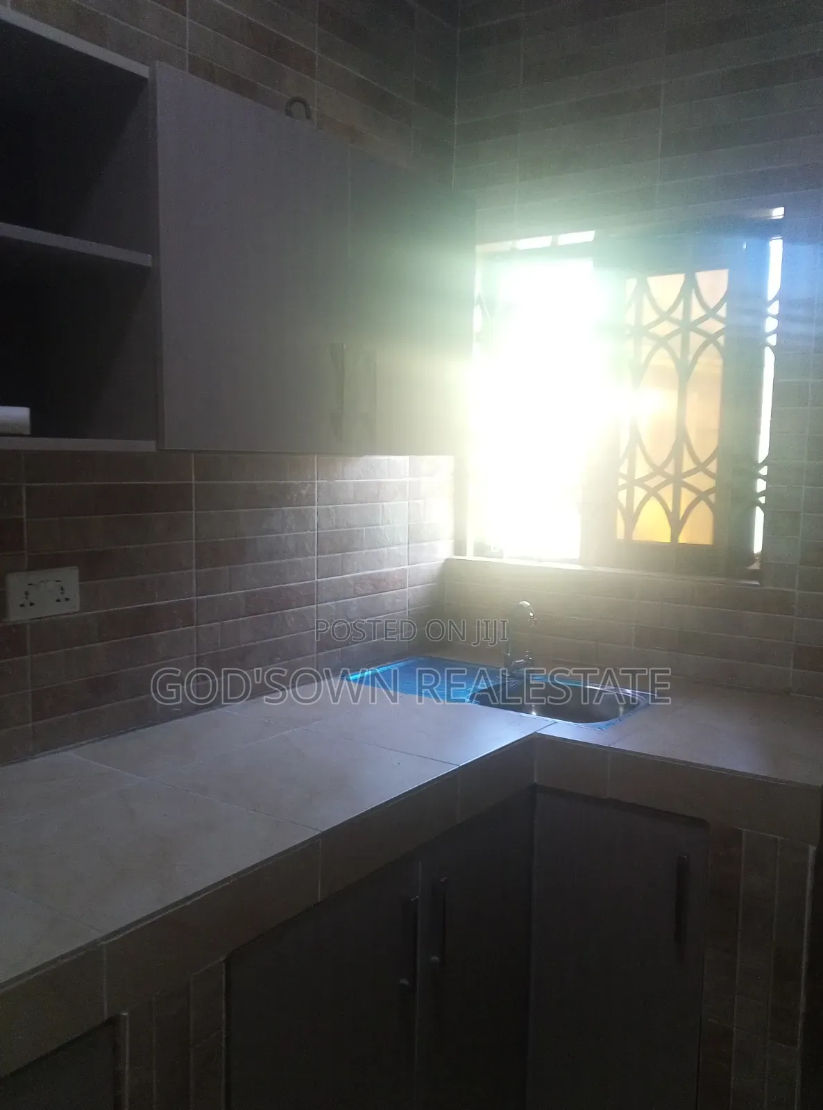 1bdrm Apartment in Adade, Kasoa for rent
