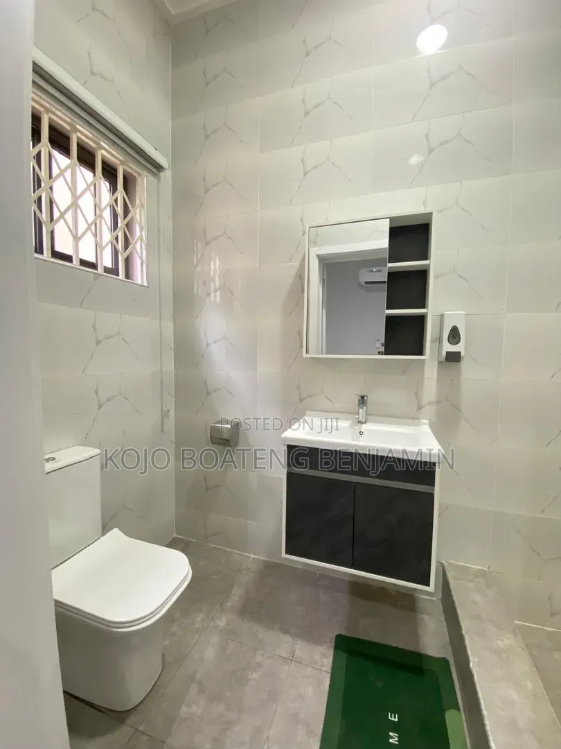 Furnished 3bdrm House in CFC Estates for sale