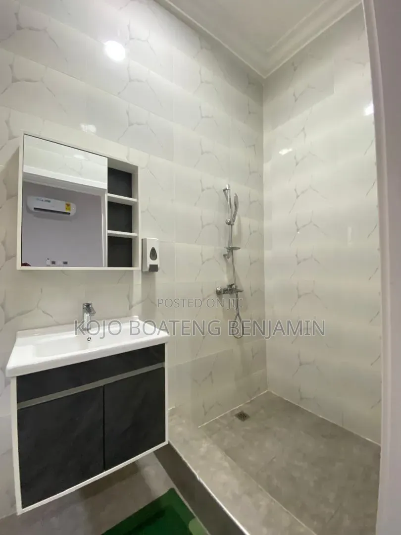 Furnished 3bdrm House in CFC Estates for sale