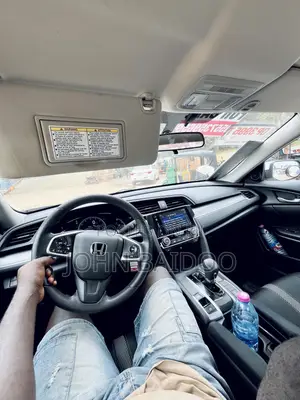 Honda Civic 2016 White