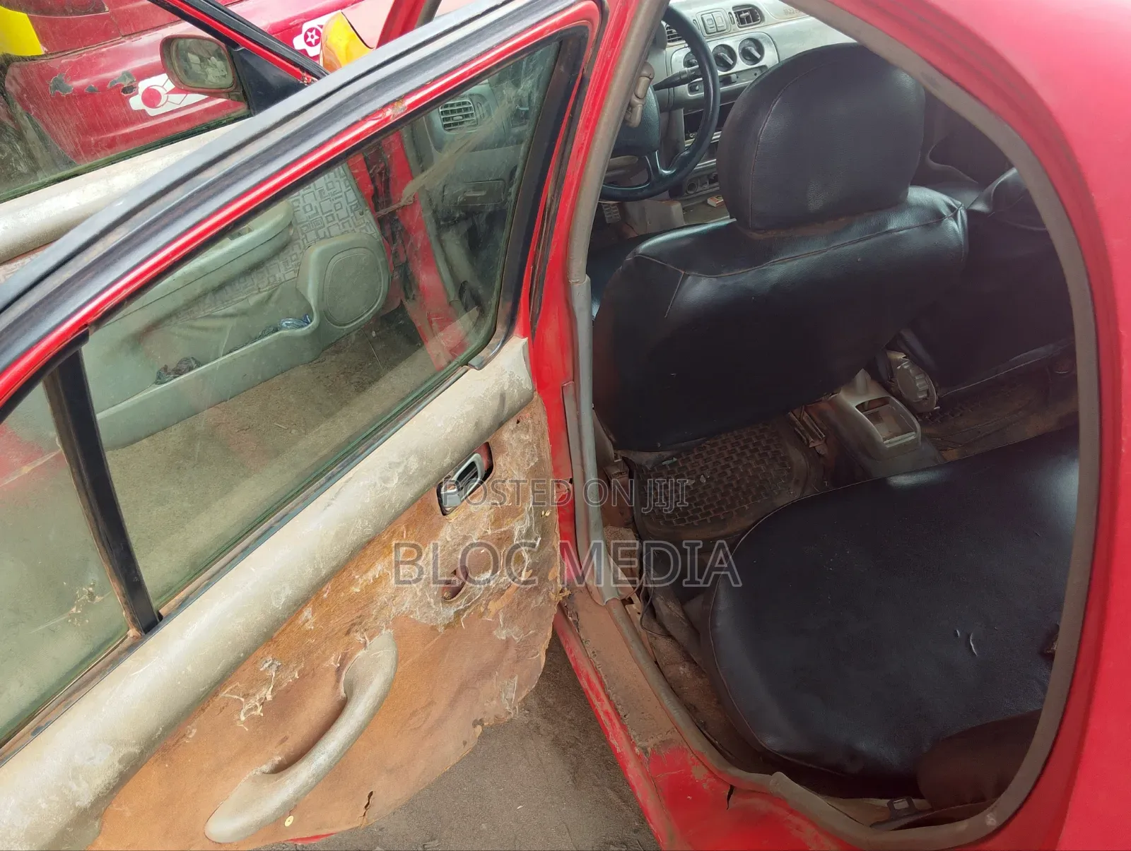 Nissan Micra 2007 Red