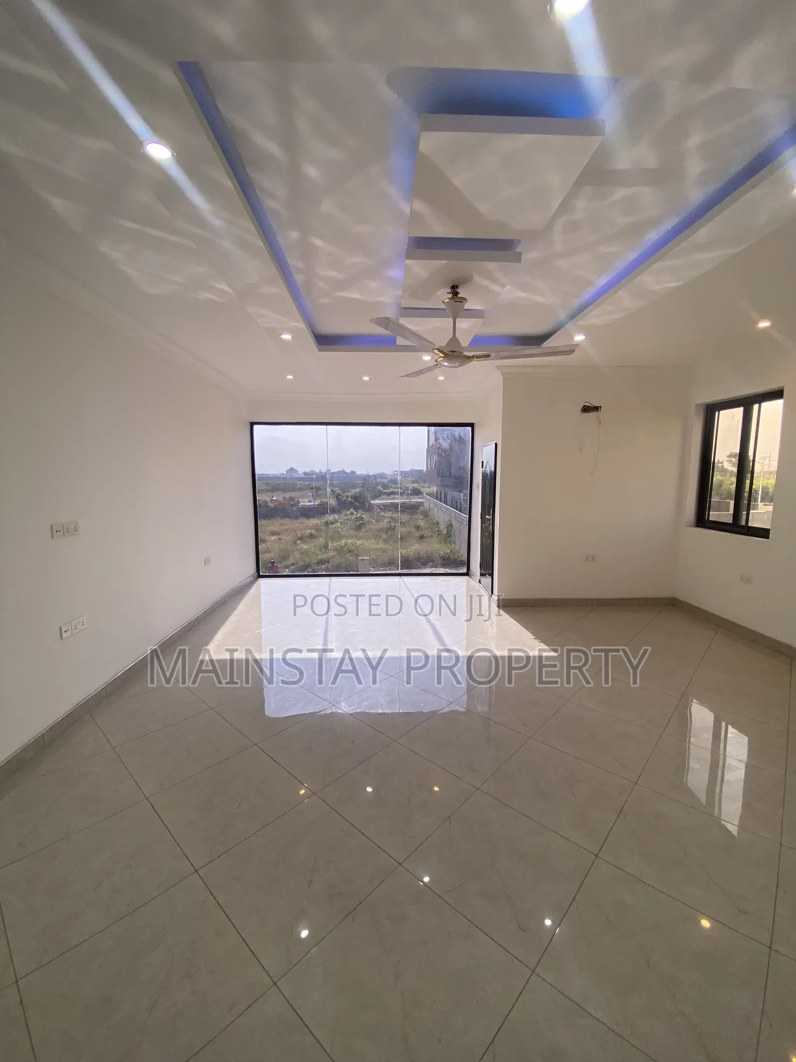4bdrm House in Mainstay Estates, Tema Metropolitan for sale