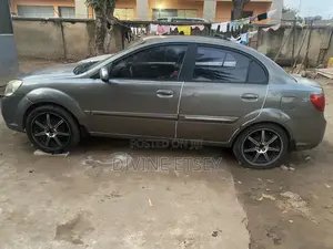 Kia Rio 2011 Gray