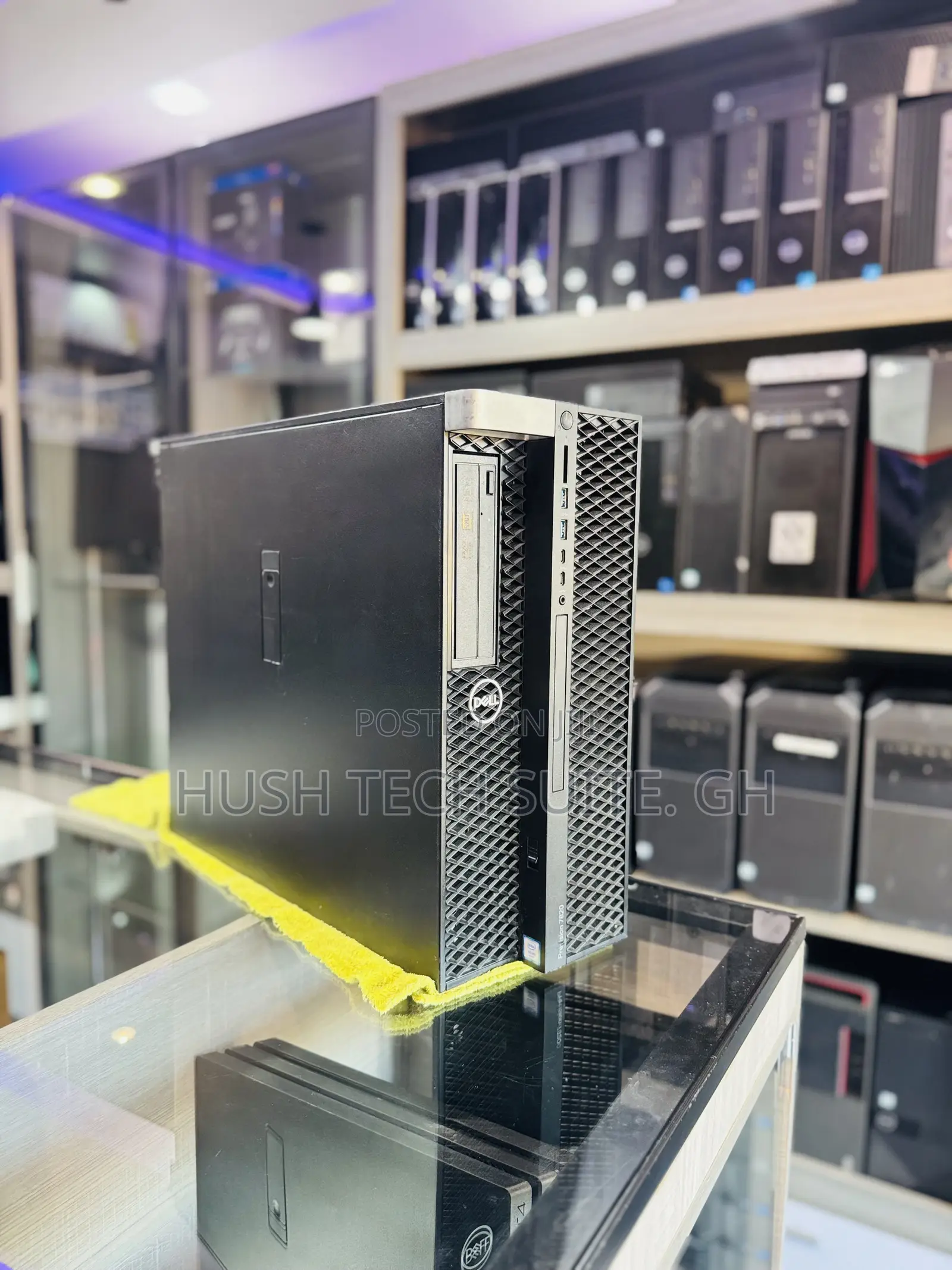 Desktop Computer Dell Precision 7820 32GB Intel Xeon SSD 2T