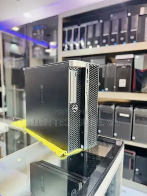 Desktop Computer Dell Precision 7820 32GB Intel Xeon SSD 2T