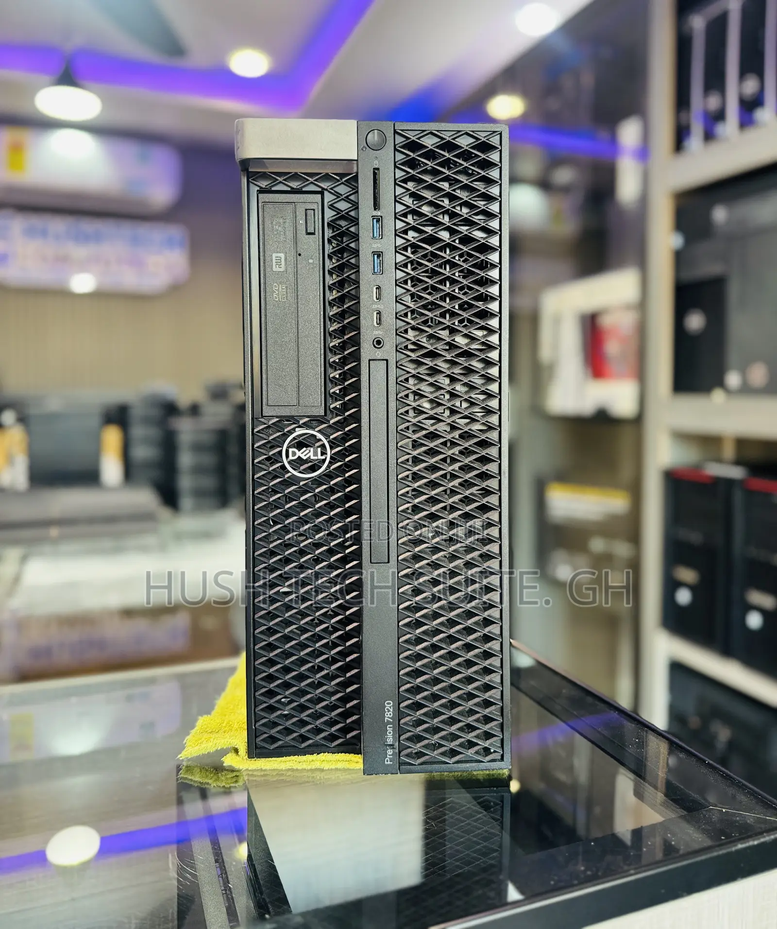 Desktop Computer Dell Precision 7820 32GB Intel Xeon SSD 2T