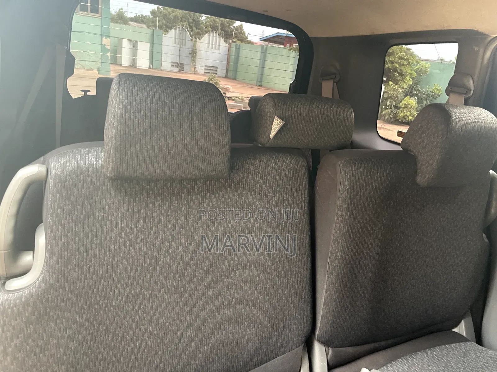 Toyota Sienta 1.5 FWD 2012 Burgundy