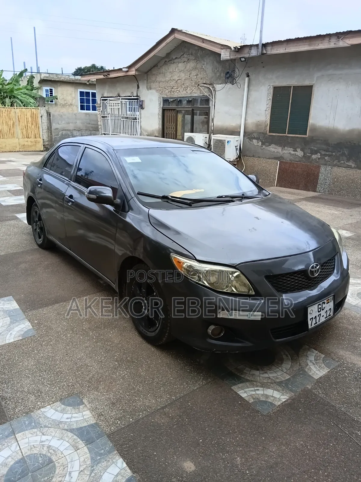 Toyota Corolla 2010 Gray