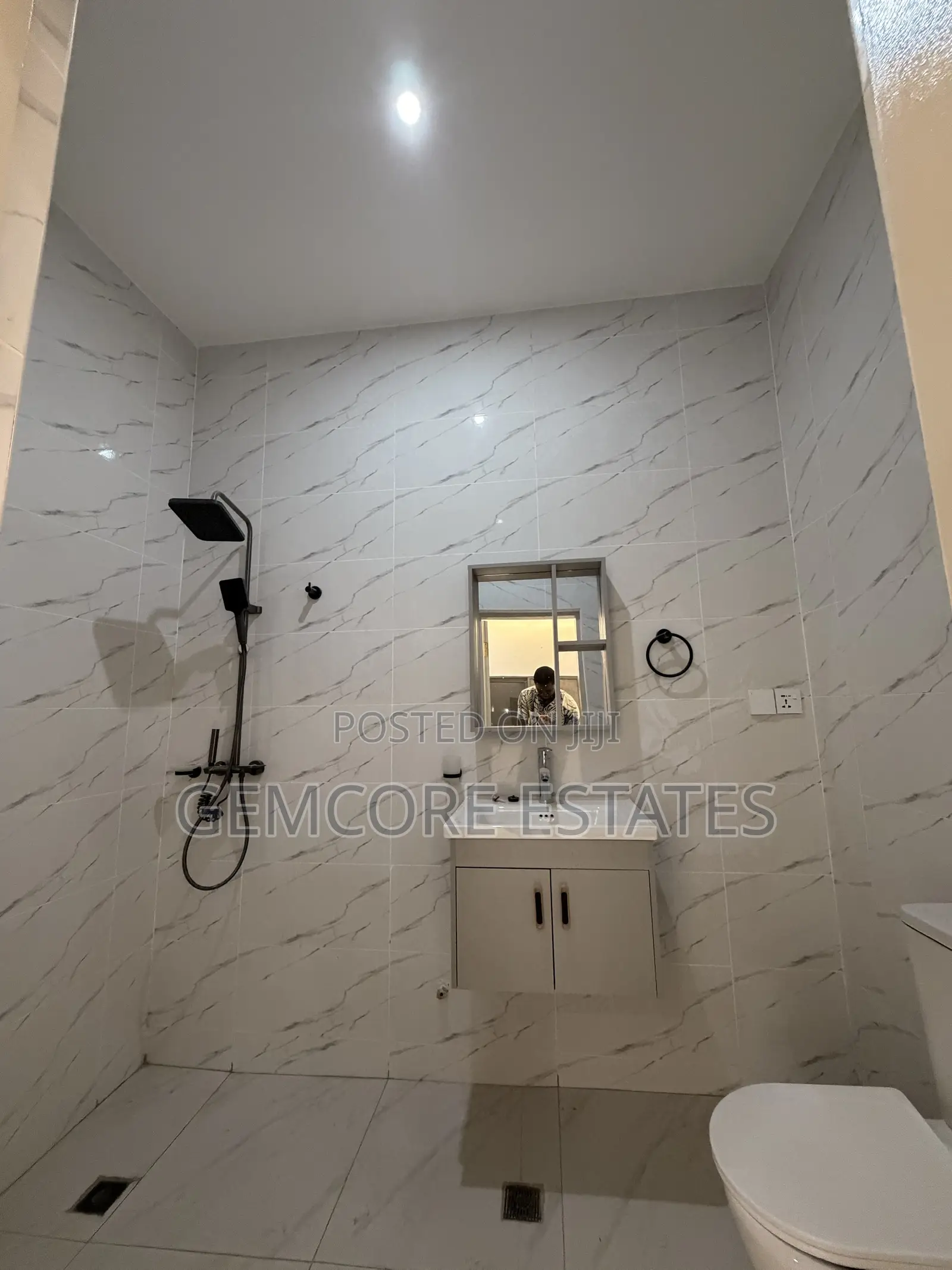 4bdrm House in East Legon Hills, Ashaley Botwe for sale