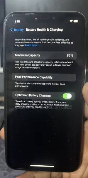 Apple iPhone XR 64 GB Black
