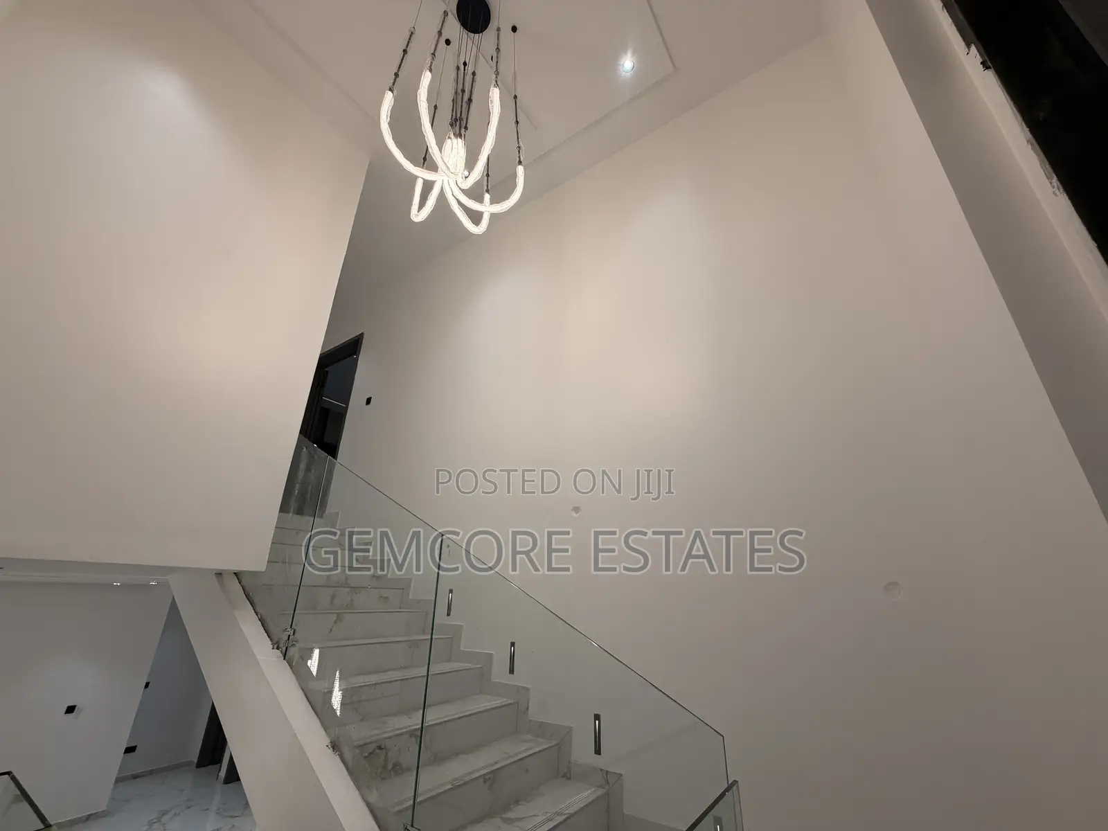 4bdrm House in East Legon, Adjiriganor for sale
