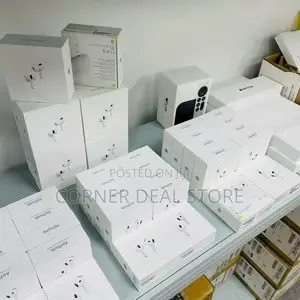 Apple AirPods 4