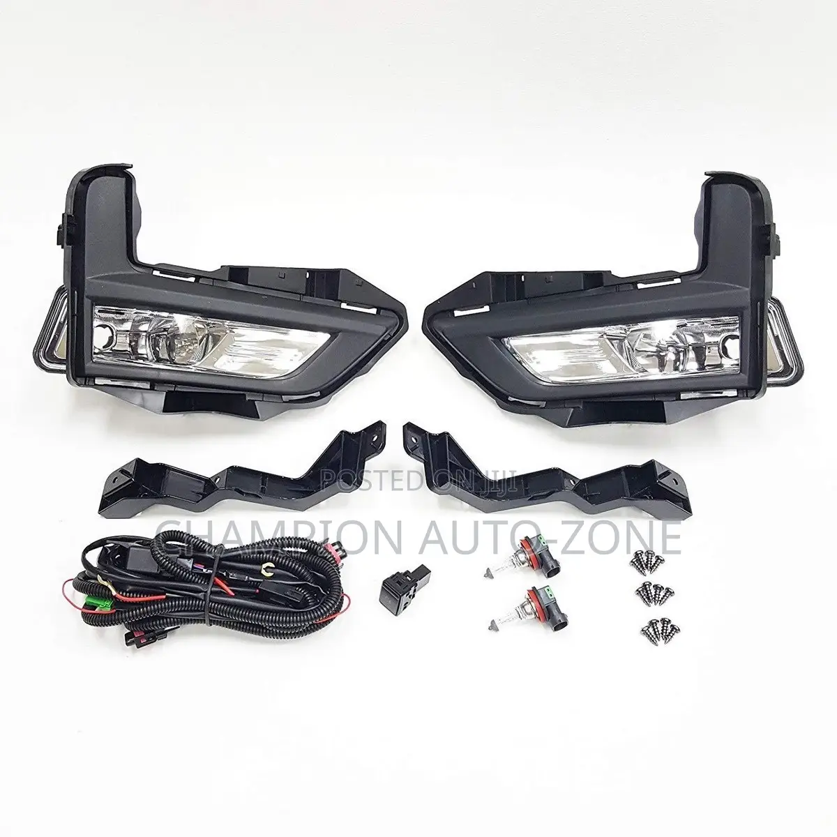Nissan Rogue 2017-2018-2019-2020 Foglight and Cover Complete