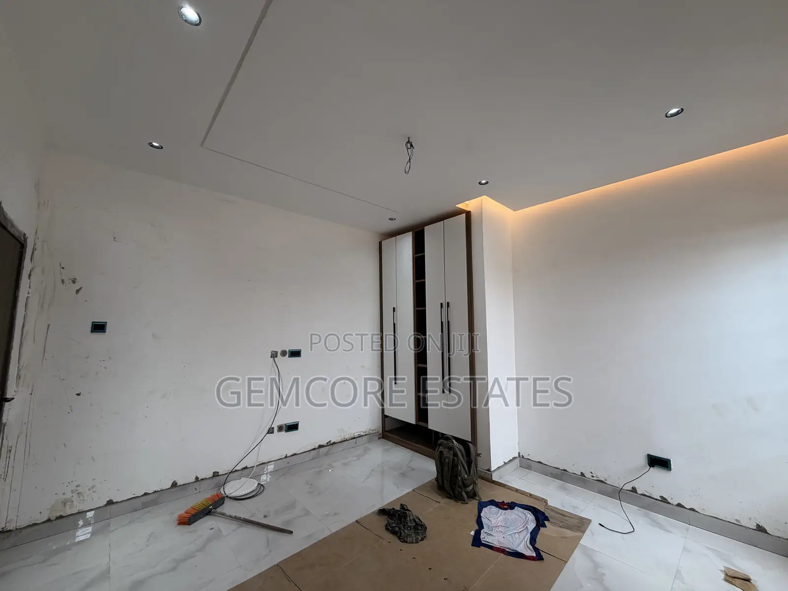3bdrm House in Lakeside for sale