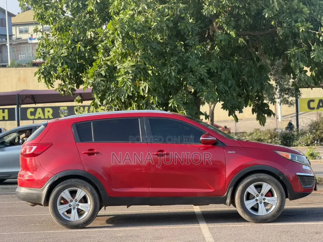 Kia Sportage 2012 Red