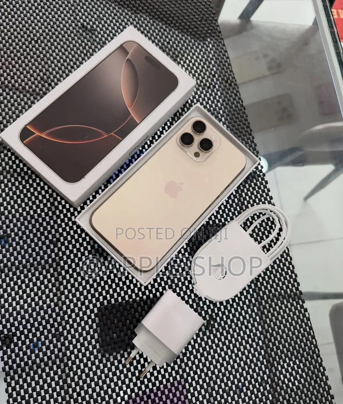 Apple iPhone 16 Pro Max 512 GB Gold