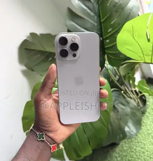 Apple iPhone 16 Pro Max 512 GB Silver