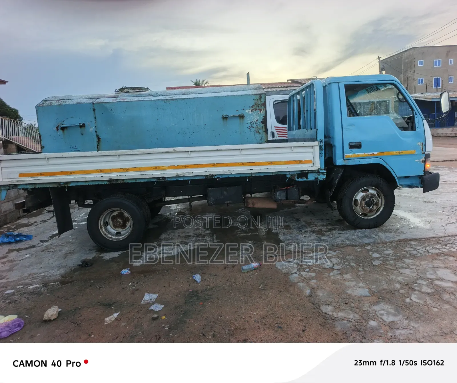Very Strong Lay Land Tanker in Good Condition for Sale.
