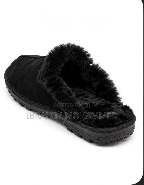 Men's Grey Cozy Fur Slipper - Warm Indoor