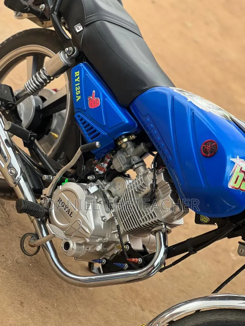 Royal Motorcycle 2025 Blue