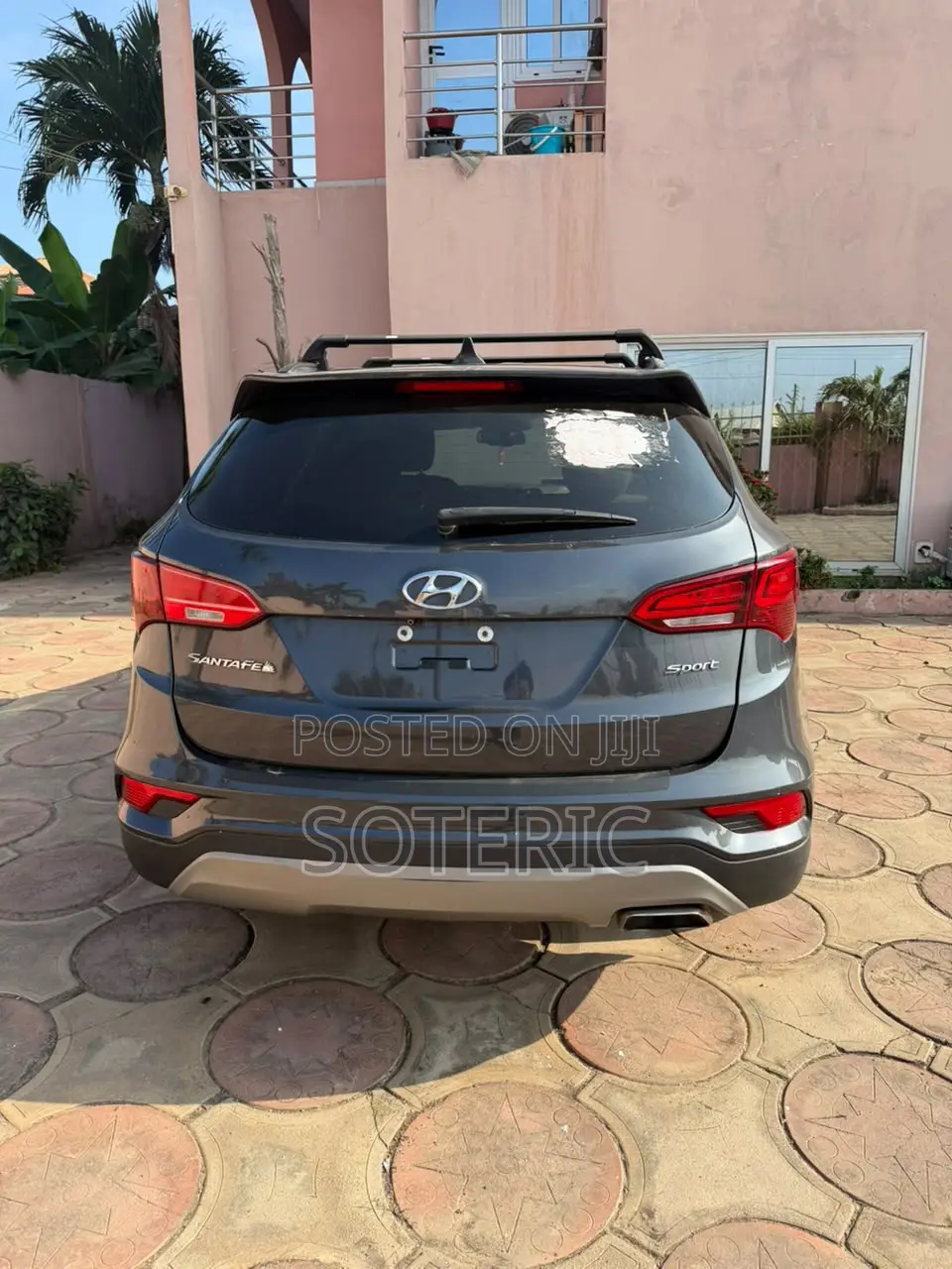 Hyundai Santa Fe SE FWD 2018 Gray