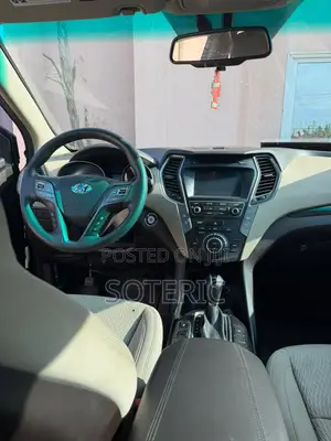 Hyundai Santa Fe SE FWD 2018 Gray