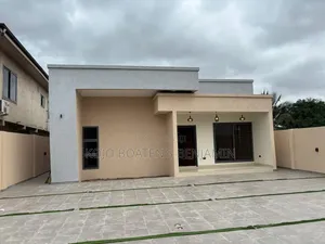 3bdrm House in Little Roses Area for sale