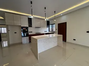 3bdrm House in Little Roses Area for sale