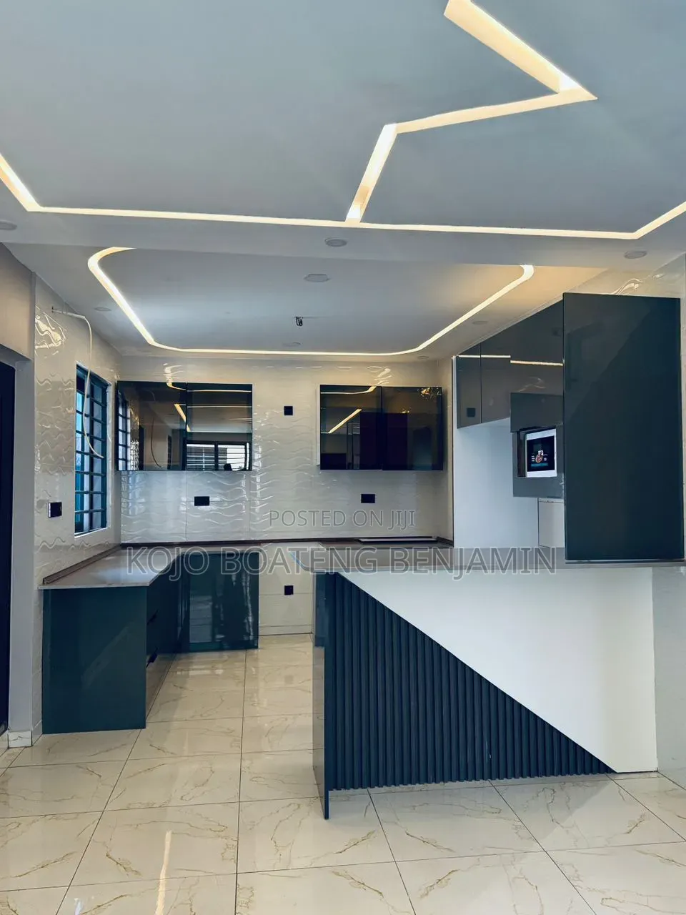 3bdrm House in Lake Side Estate for rent