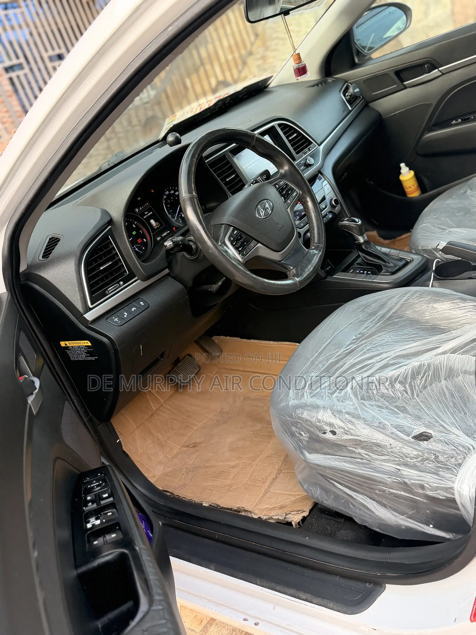 Hyundai Elantra Limited 2018 White