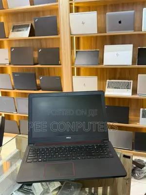 Laptop Dell Inspiron 15 16GB Intel Core i5 SSD 256GB