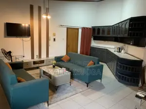Short Stay, Daily, Weekly, Monthly Renting