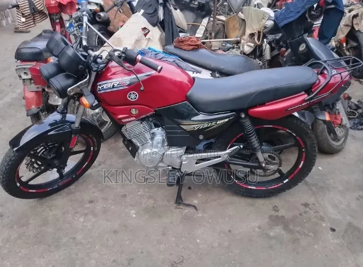 Yamaha YBR125 2020 Red
