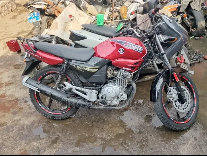 Yamaha YBR125 2020 Red