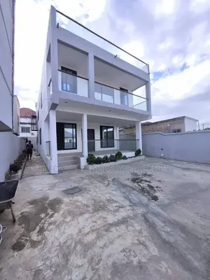 3bdrm House in Sefdard Properties, Kwabenya for sale