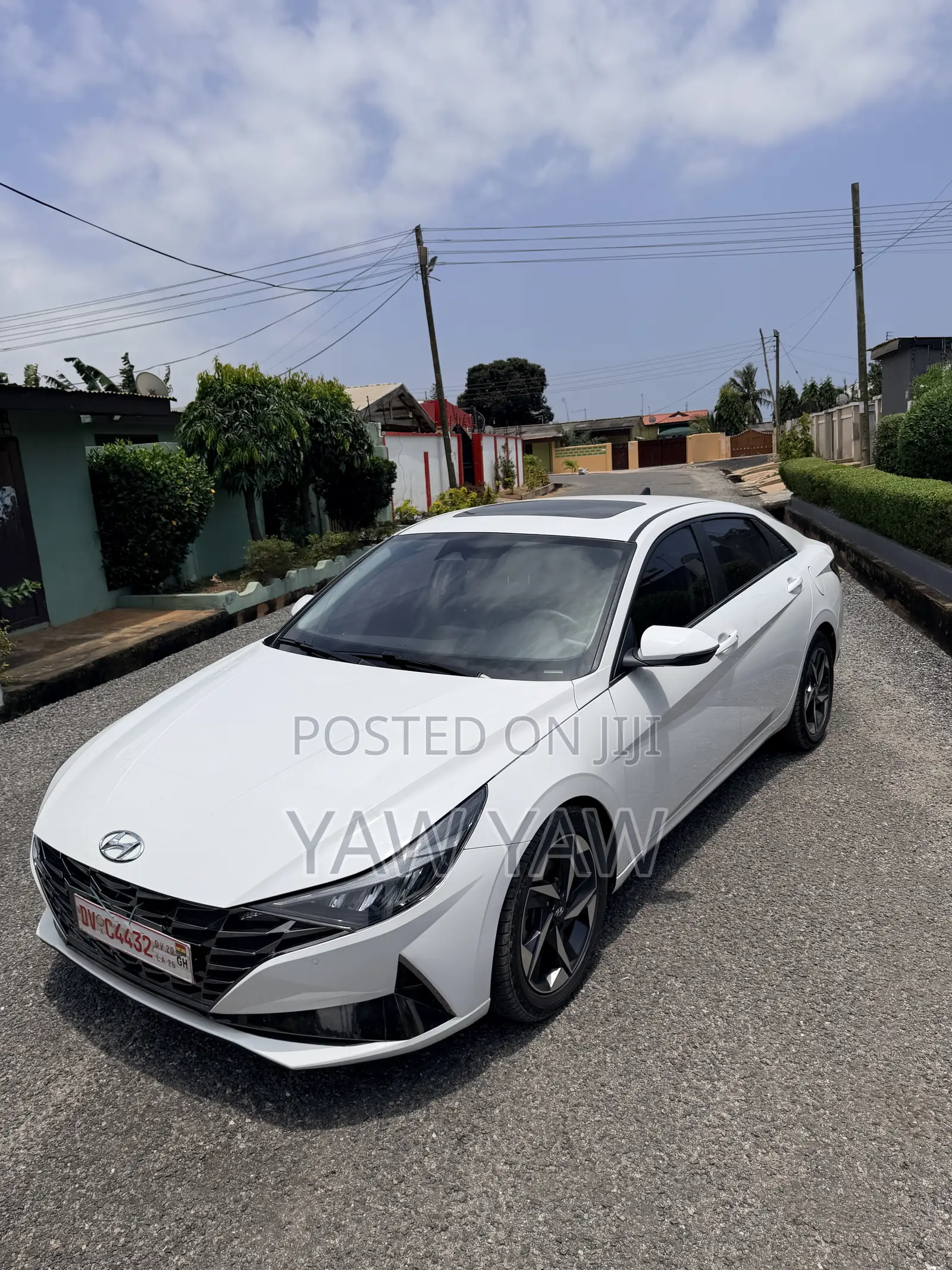 Hyundai Elantra 2023 White