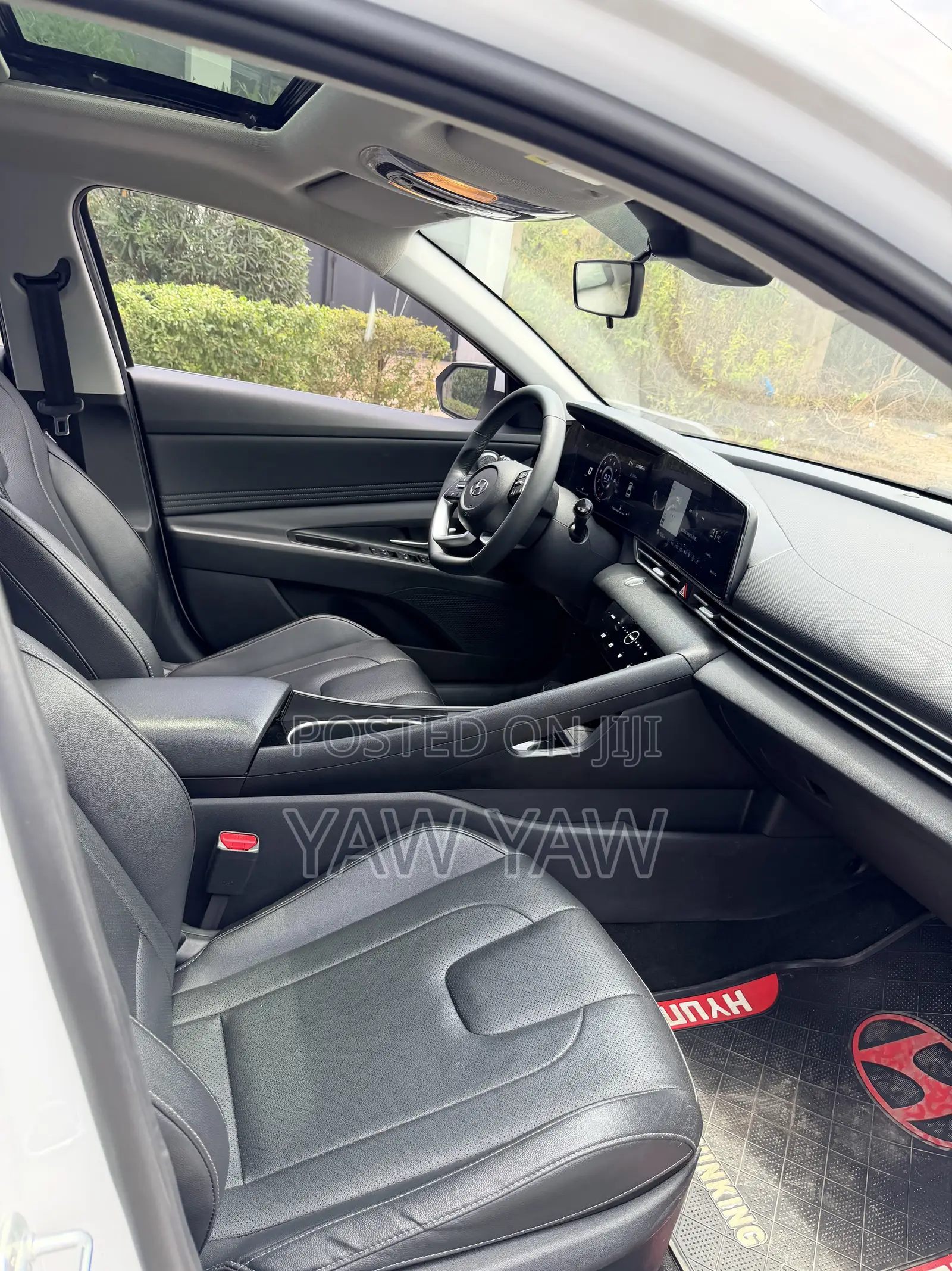Hyundai Elantra 2023 White