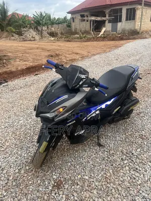 Yamaha Aerox 2025 Blue