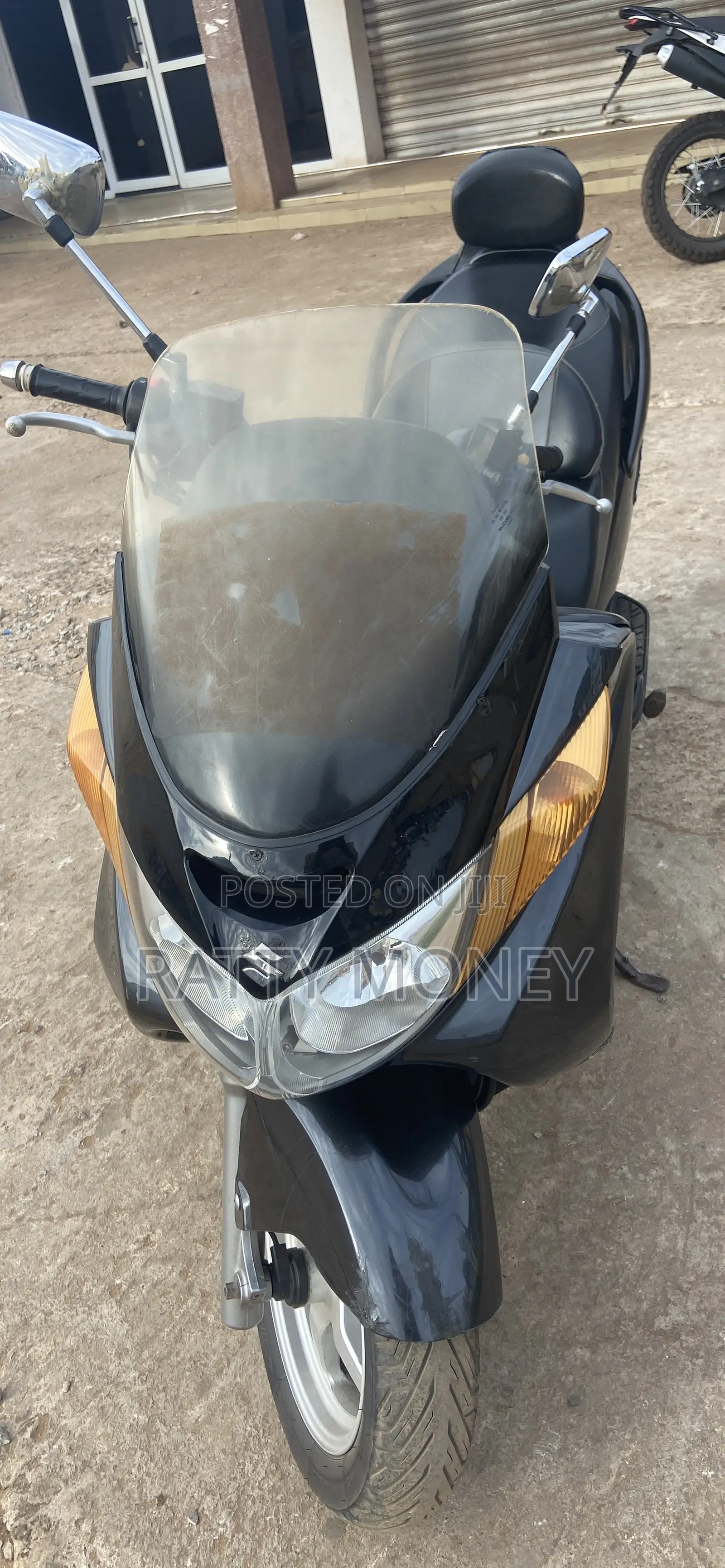 New Suzuki Burgman 2026 Black