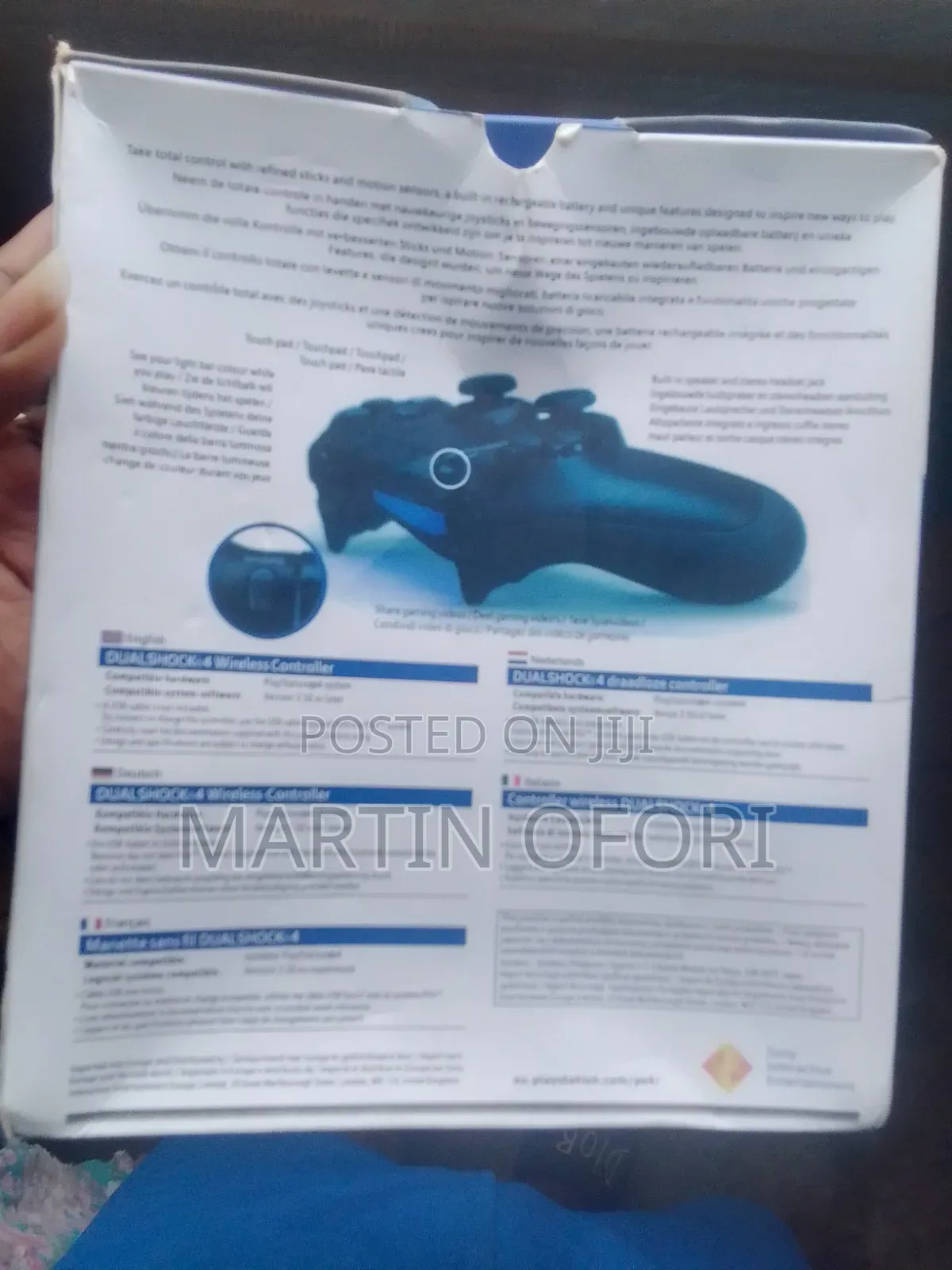 Ps4 Controller Two Pair Red and Blue New With Original Battery New