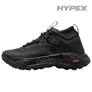 Nike Acg Mountain Fly Low