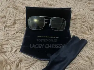 Original Privé Revaux "Rico" Square Navigator-Style Sunglasses