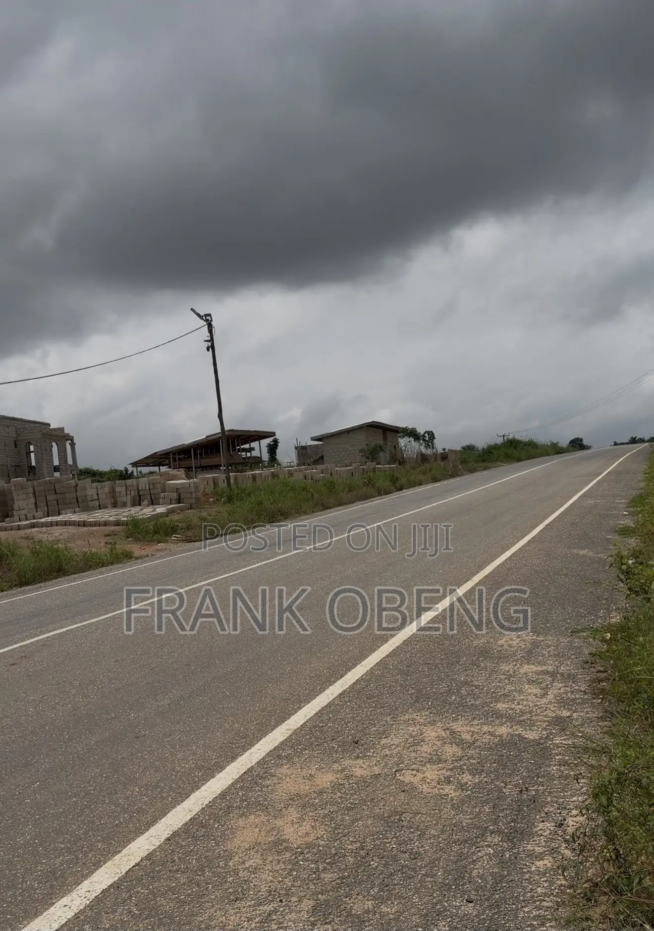 Beautiful Location One Plot With Uncompleted Building in Ejisu