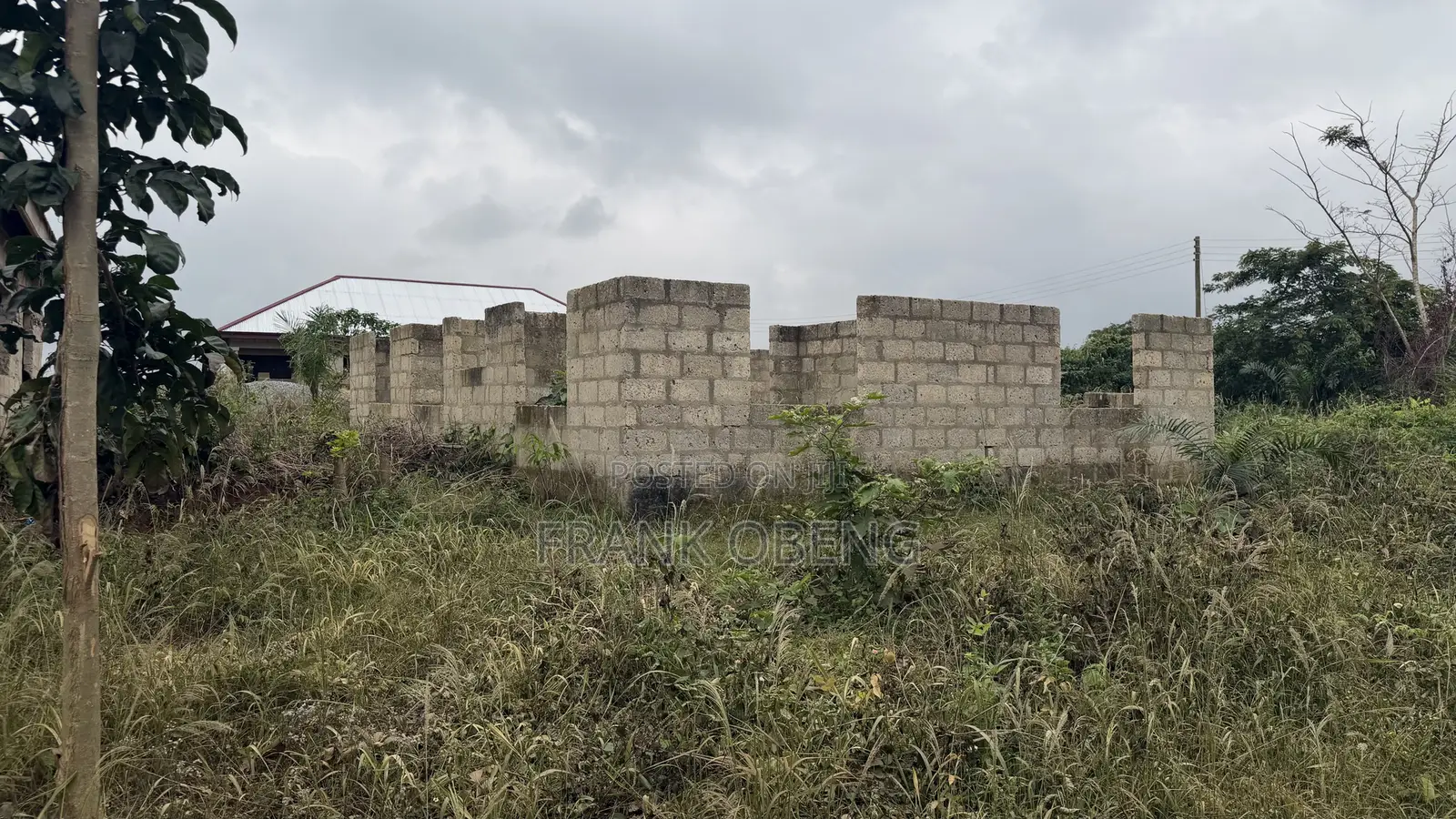 Beautiful Location One Plot With Uncompleted Building in Ejisu