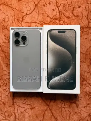 Apple iPhone 15 Pro Max 512 GB Gray