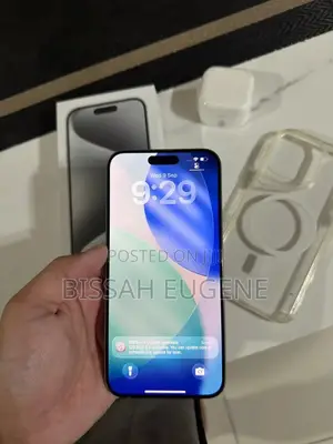 Apple iPhone 15 Pro Max 512 GB Gray