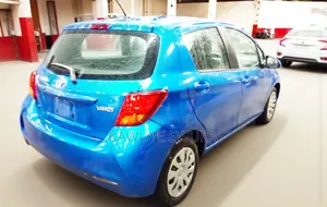 Toyota Yaris SE Hatchback 5dr 2017 Blue