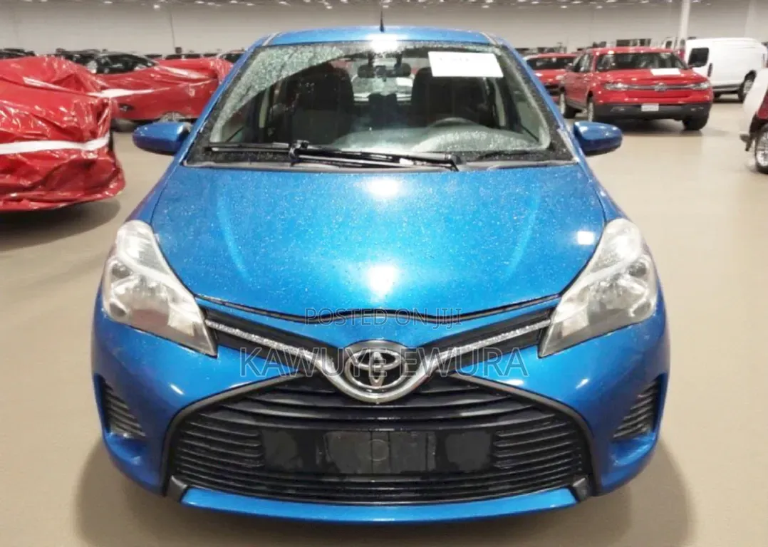 Toyota Yaris SE Hatchback 5dr 2017 Blue