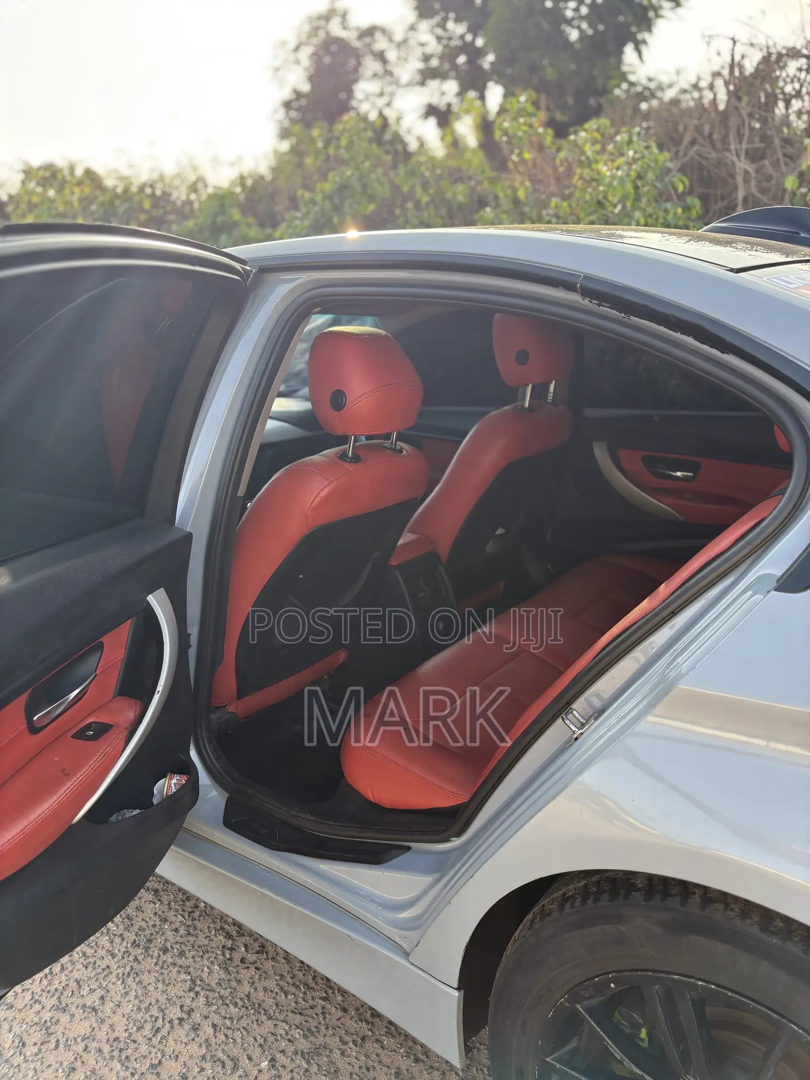 BMW 320i 2013 Blue